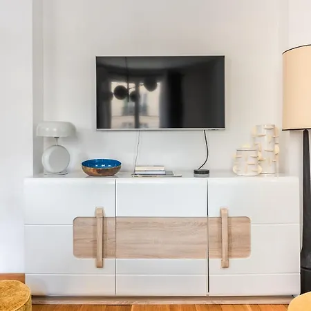Modern & Cosy Flat - 4 Guests - Eiffel Tower Apartment